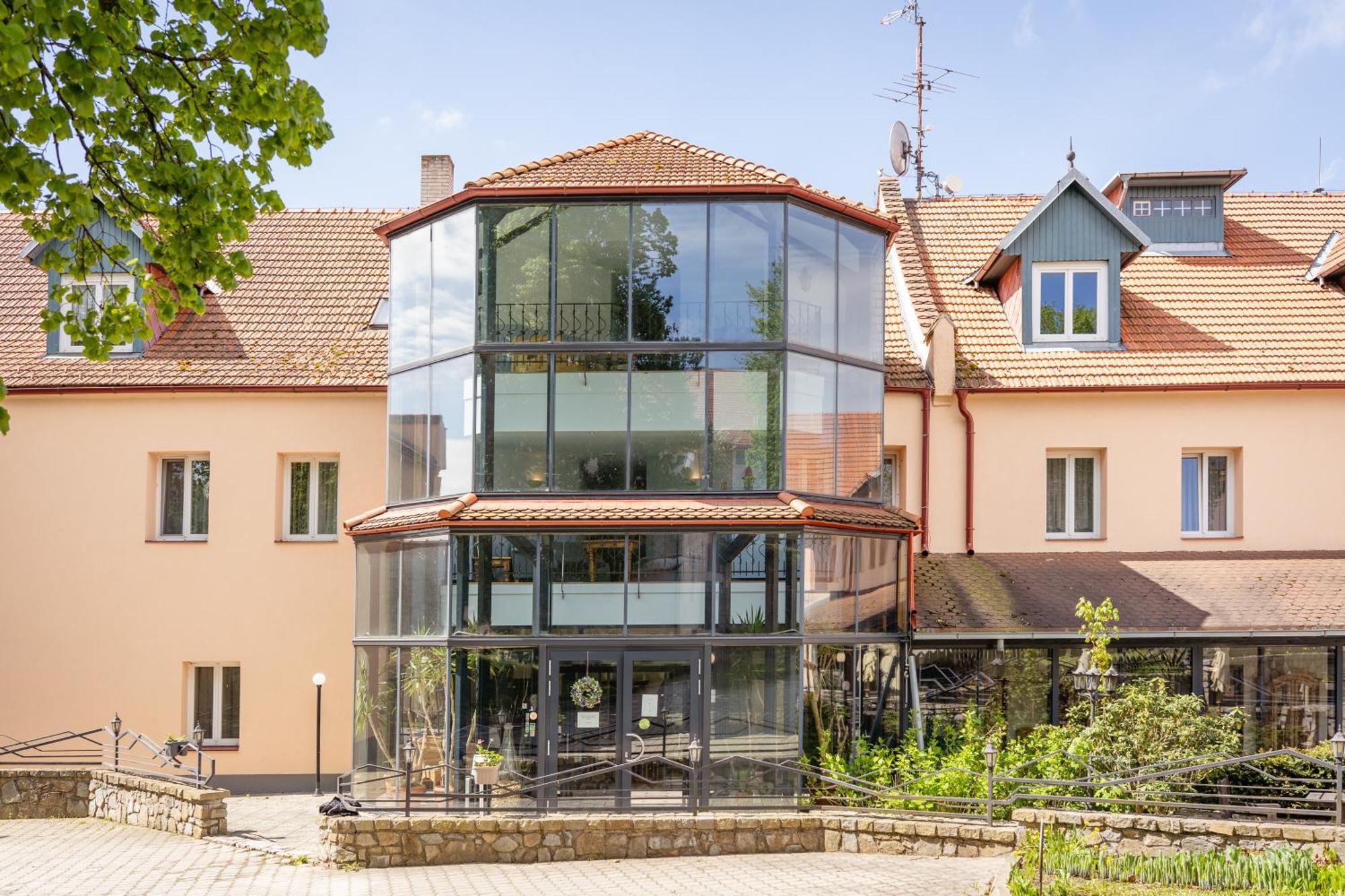 Rustikal Hotel Horni Cerekev