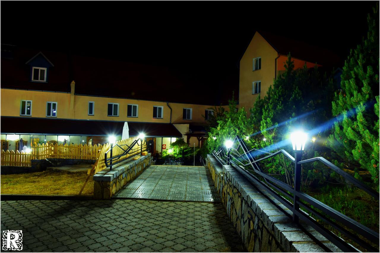 Rustikal Horní Cerekev